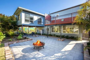 Curleys Sunsets Pet Friendly 10 Mins Walk to Beach, Culburra Beach